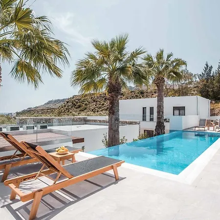 Terra Pietra Luxury & *