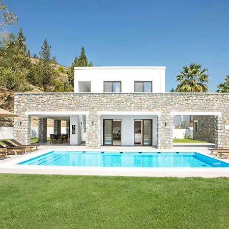 Terra Pietra Luxury Villas&suites Villa *