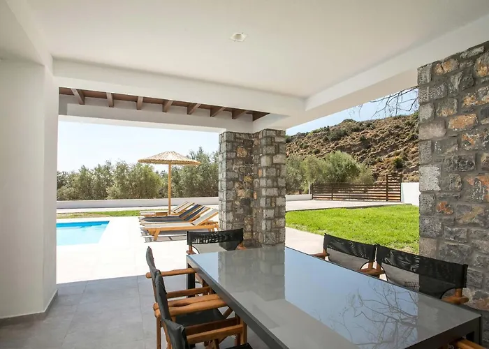 Terra Pietra Luxury Villas&suites Lardos