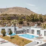 Terra Pietra Luxury & Villa Lardos
