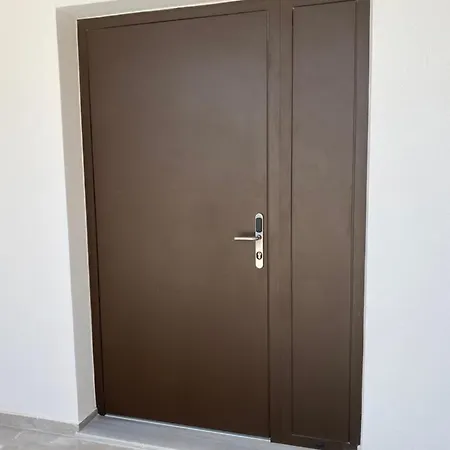 Terra Pietra Luxury & * לרדוס