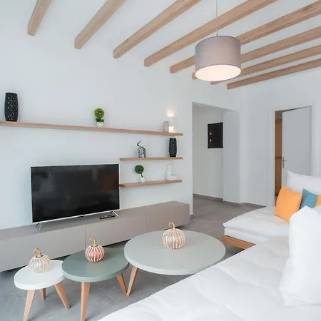 Terra Pietra Luxury & * لاردوس