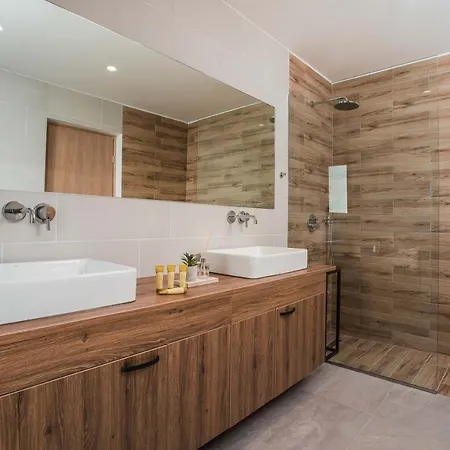 Terra Pietra Luxury Villas&suites Lardos