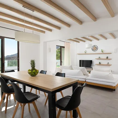 Villa Terra Pietra Luxury Villas&suites Lardos