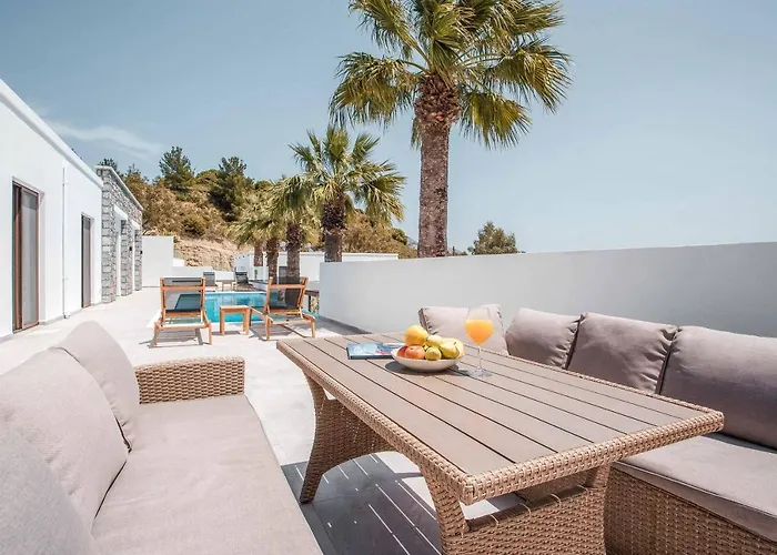 Villa Terra Pietra Luxury & *