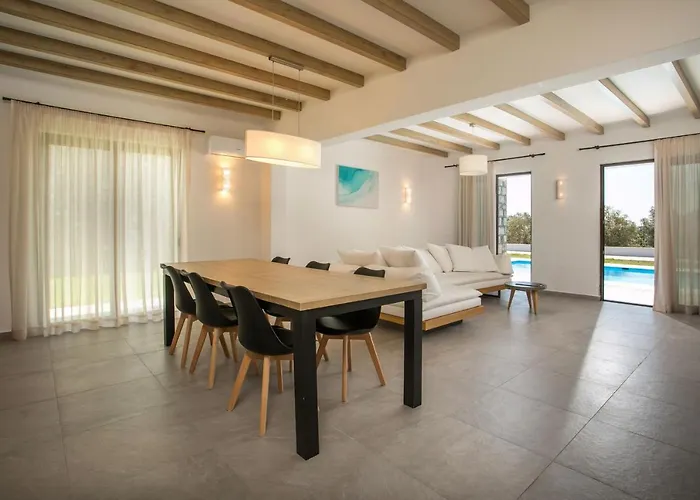 Terra Pietra Luxury & Villa Lardos