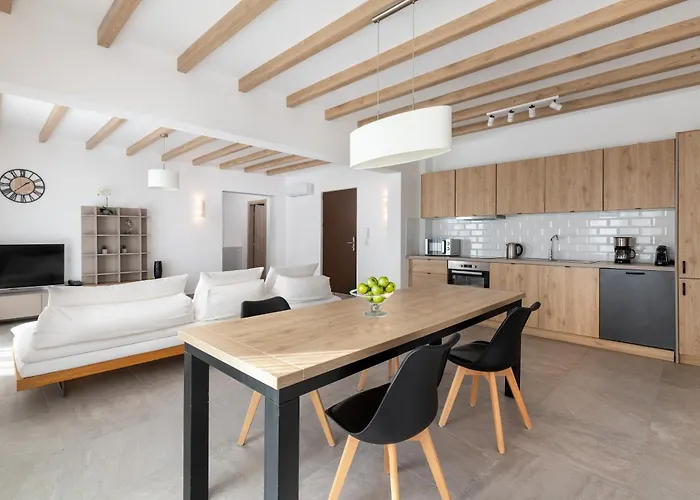 Terra Pietra Luxury & * Lardos