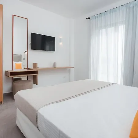 Terra Pietra Luxury & *