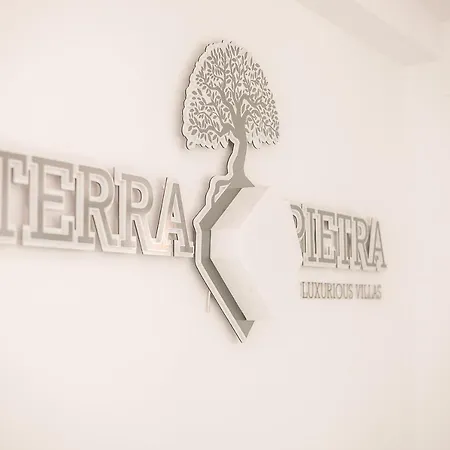 빌라 Terra Pietra Luxury & 라도스
