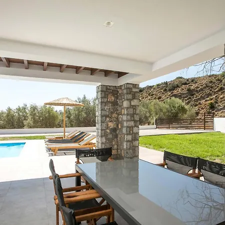 Terra Pietra Luxury & Λάρδος