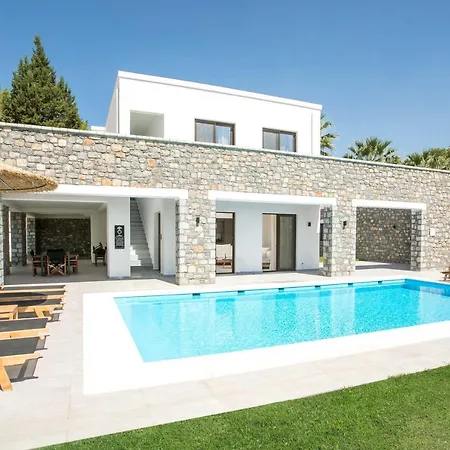 Terra Pietra Luxury & Villa