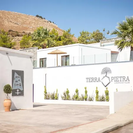 Terra Pietra Luxury & Lardos